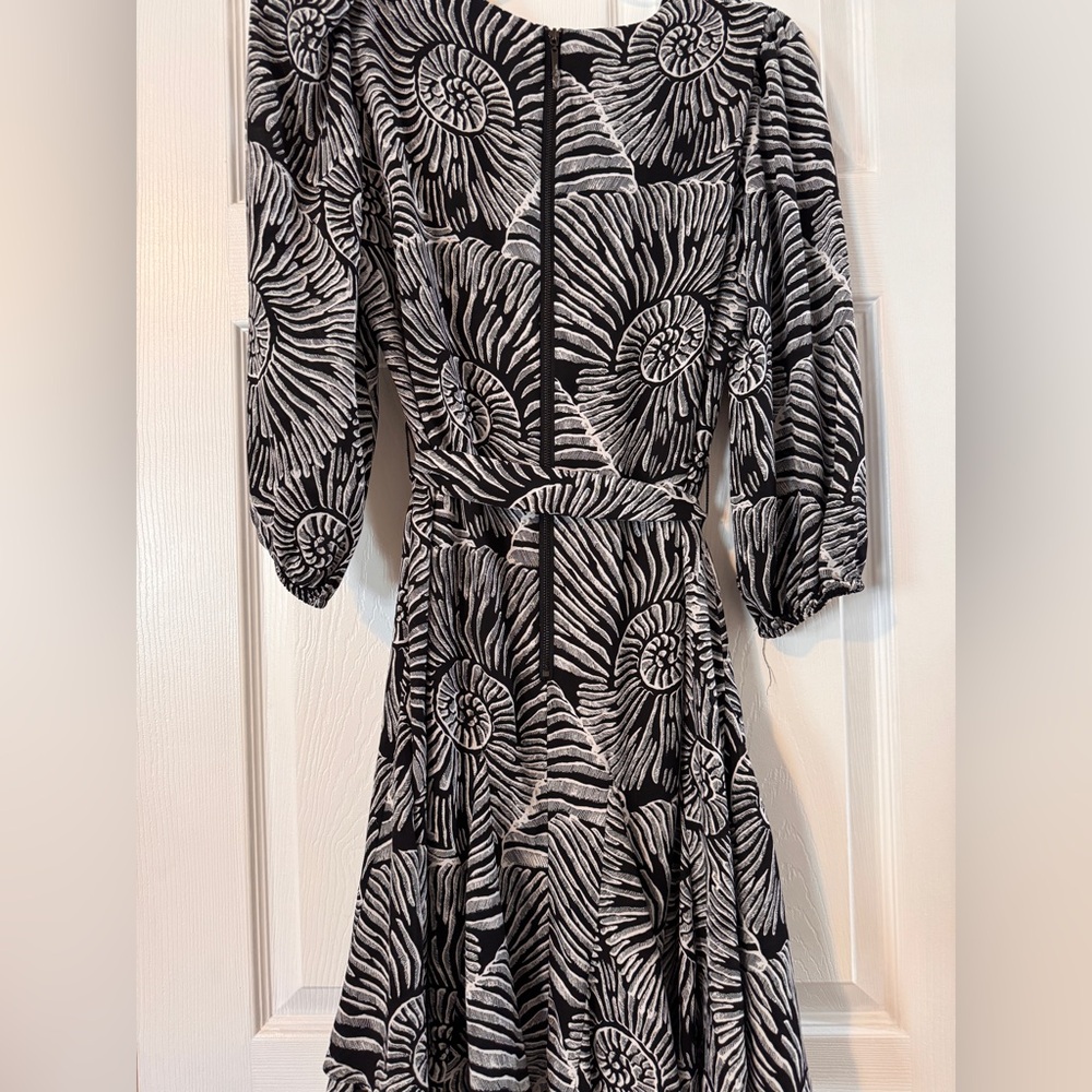 White House Black Market Black and Cream Floral Wrap Midi Dress - Picture 4 of 6
